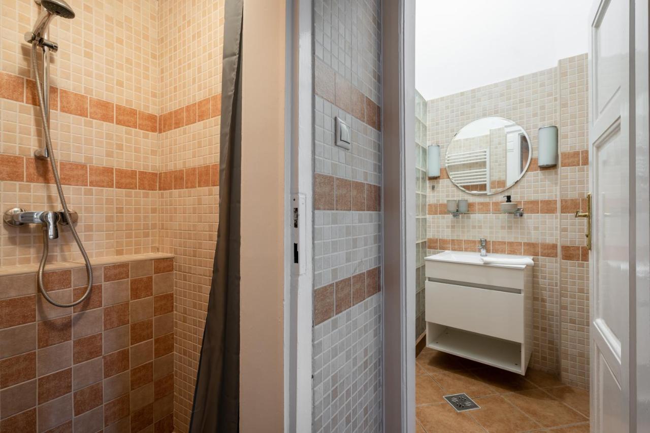 Gellert Mountain Apartment Budapest Exterior photo