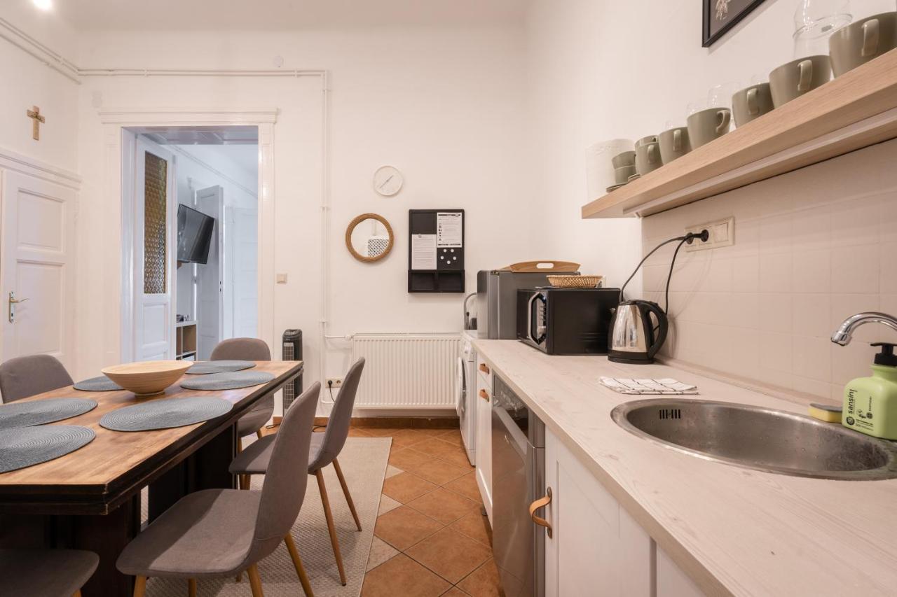Gellert Mountain Apartment Budapest Exterior photo